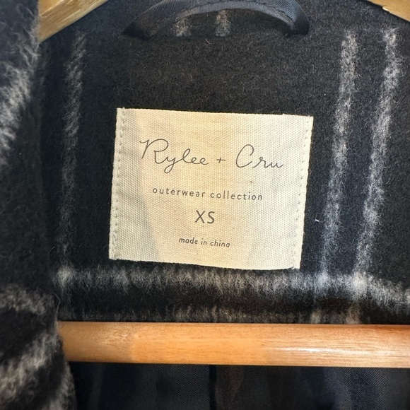 Rylee + Cru Women’s plaid Coat black white XS - Picture 4 of 7